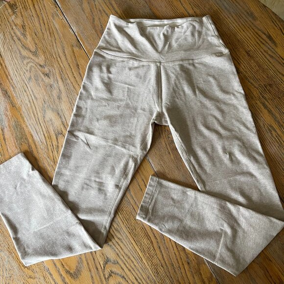 BEYOND YOGA sand legging/worn once/M/like new condition - Picture 1 of 6